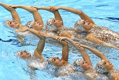 Ona Carbonell lidera el equipo español de natación sincronizada