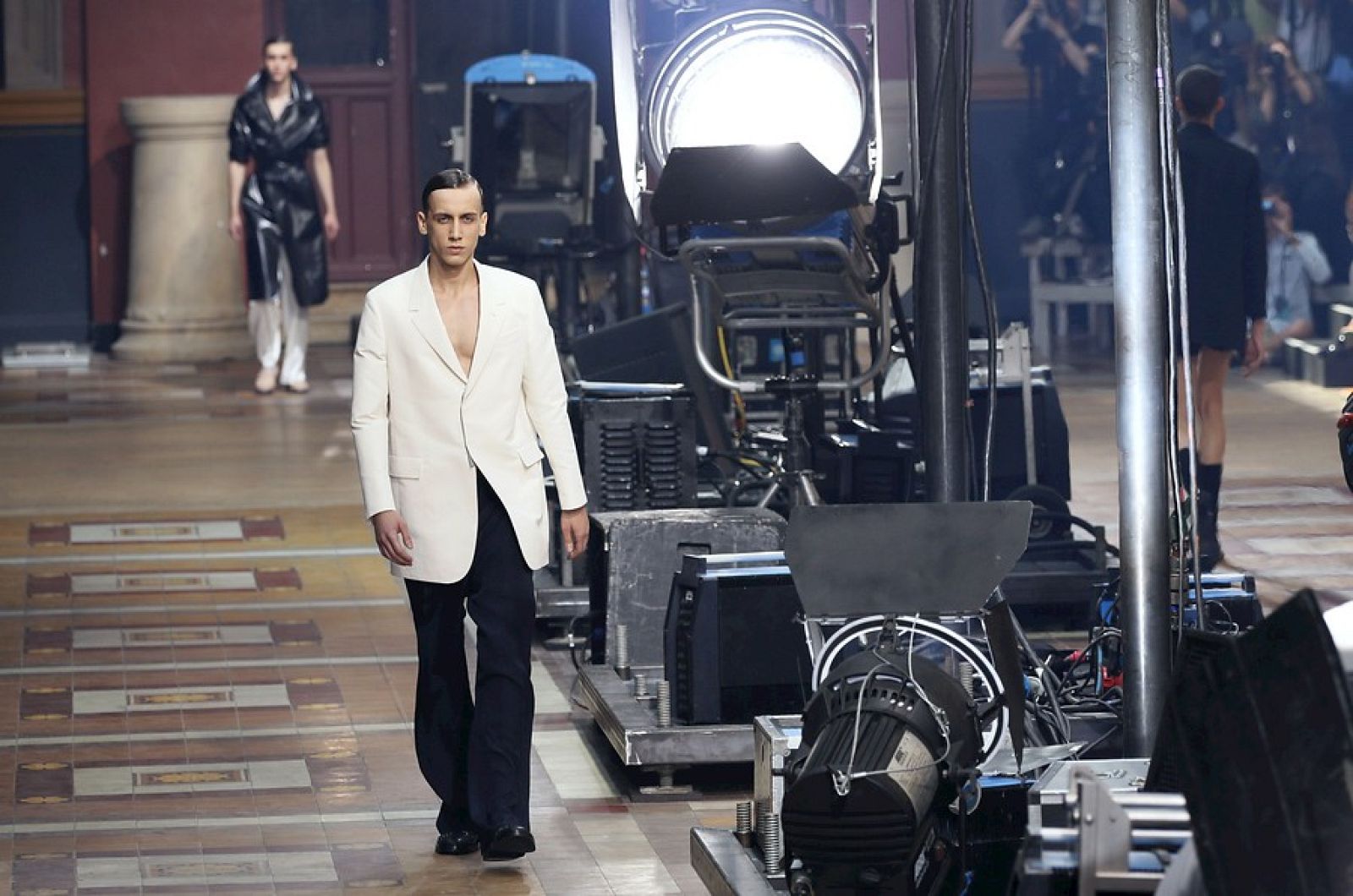 desfile-de-lanvin-en-pars