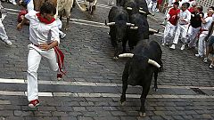 Velocísimo cuarto encierro de San Fermín 2013, con toros de Victoriano del Río