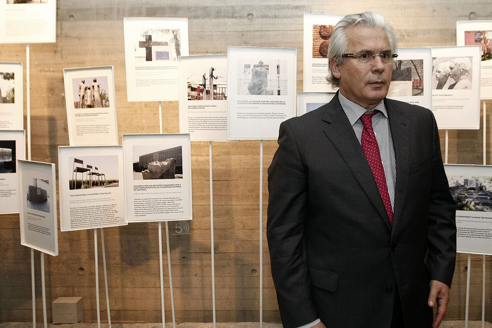 EXJUEZ BALTASAR GARZÓN VISITA MUSEO DE LA MEMORIA, EN SANTIAGO DE CHILE