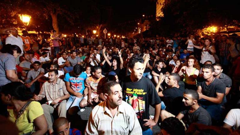 El asesinato de un lider opositor desata violentas protestas contra el Gobierno en Túnez 