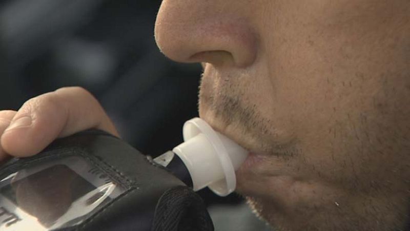 Las multas de tráfico por conducir bebido o drogado suben de 500 a 1.000 euros