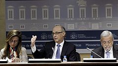 Hacienda y CC.AA. aprueban déficit a la carta en 2013, del 1,58% para Cataluña y Andalucía