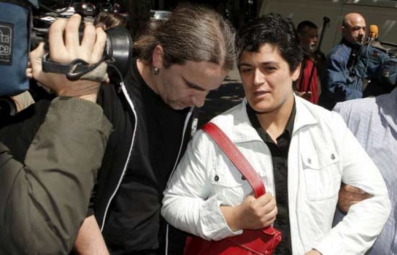 El juez Grande-Marlaska ordena a la alcaldesa de Hernani retirar las placas de homenaje a un etarra