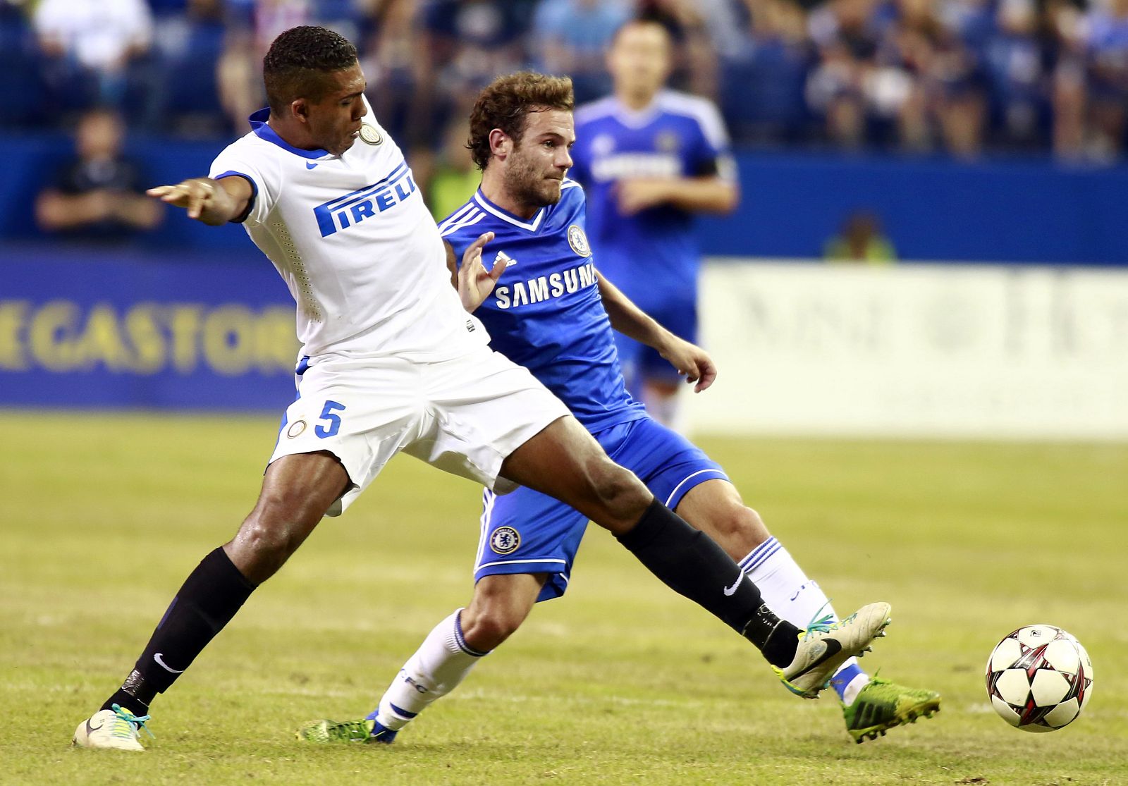 Juan Mata, en un momento del partido del Chelsea contra el Inter