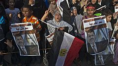 Los islamistas desafían al Gobierno egipcio con masivas manifestaciones en El Cairo