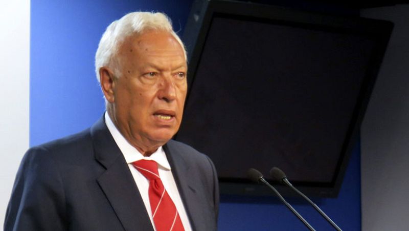 Margallo: "Cuando recuperemos la confianza con Gibraltar reduciremos controles en la Verja"