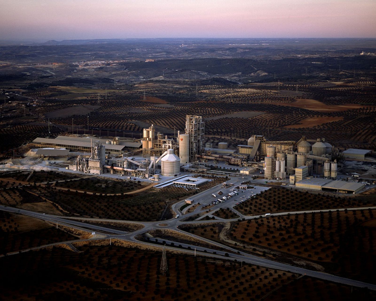 Cementera de El Alto (Madrid).