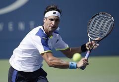 Ferrer, Feliciano y Robredo pasan a tercera ronda en el Abierto de Estados Unidos