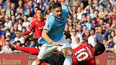 Del Bosque llama a Javi García y Nacho por Busquets e Iñigo Martínez