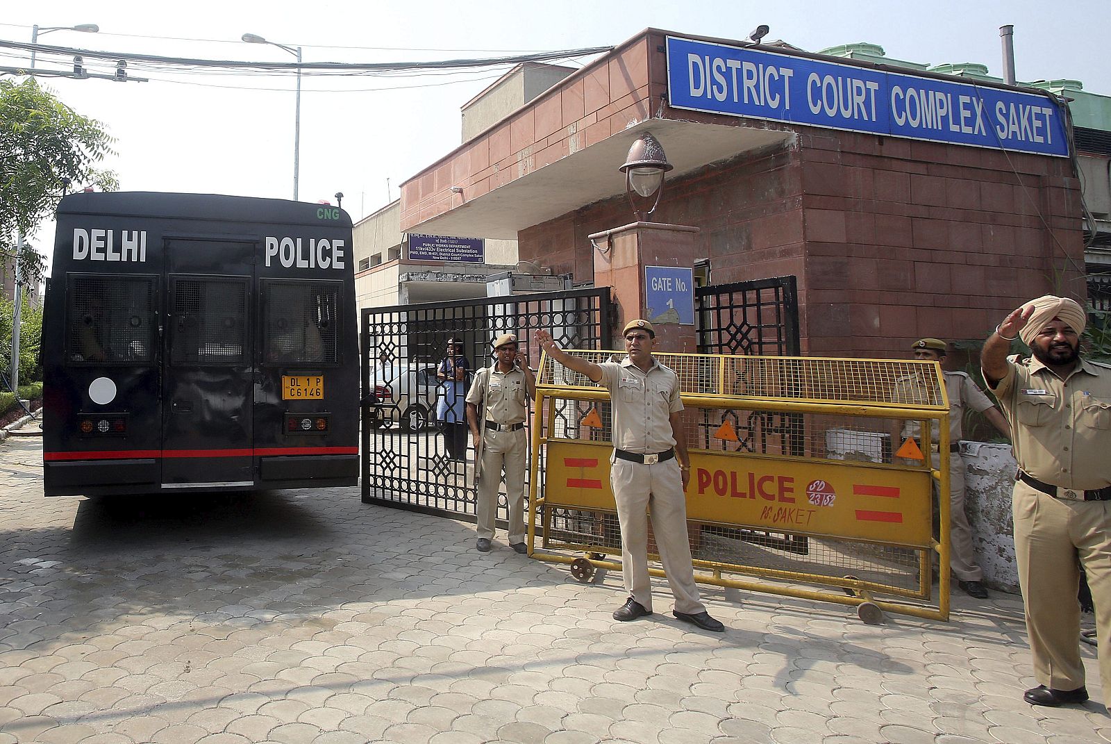 LA FISCALÍA PIDE PENA CAPITAL PARA LOS CONDENADOS POR LA VIOLACIÓN EN INDIA