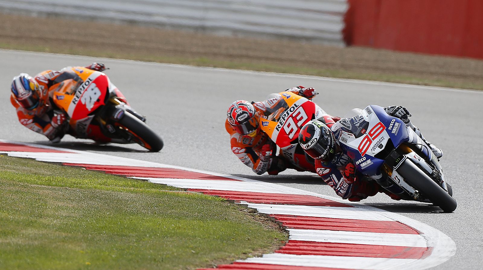 Jorge Lorenzo, por delante de Marc Márquez y Dani Pedrosa en Silverstone