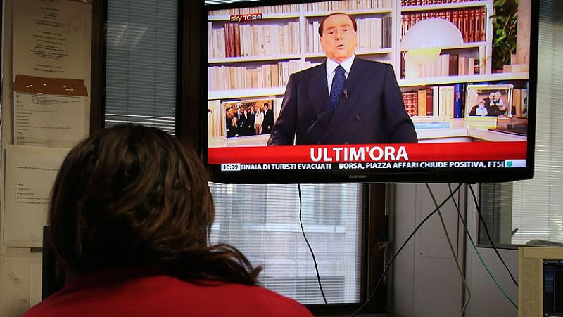 Berlusconi insiste en su "absoluta inocencia"  en un vídeo tras la condena del Supremo