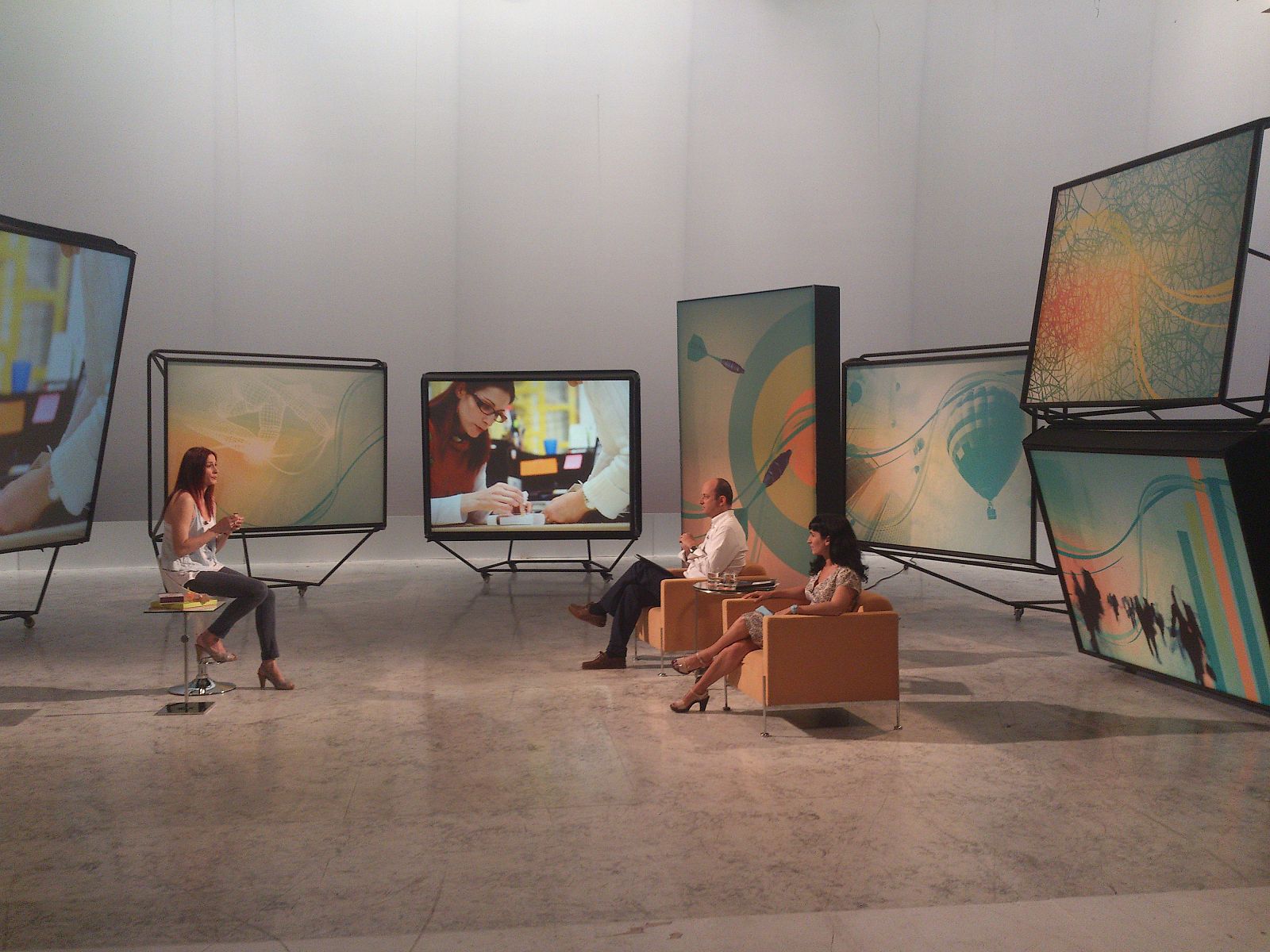 Grabación en el plató de 'Fábrica de ideas de TVE'