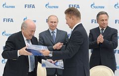 Blatter: "Hubo influencia política europea en la elección de Catar"