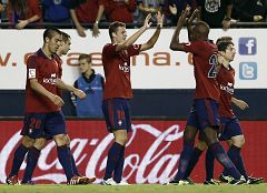 Osasuna levanta el vuelo ante el Elche