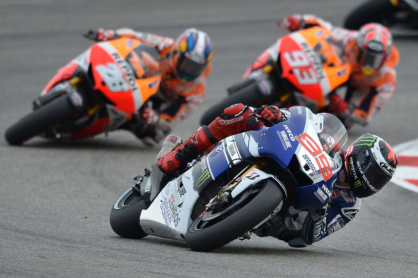 Jorge Lorenzo, en primer plano, seguido de Marc Márquez y Dani Pedrosa