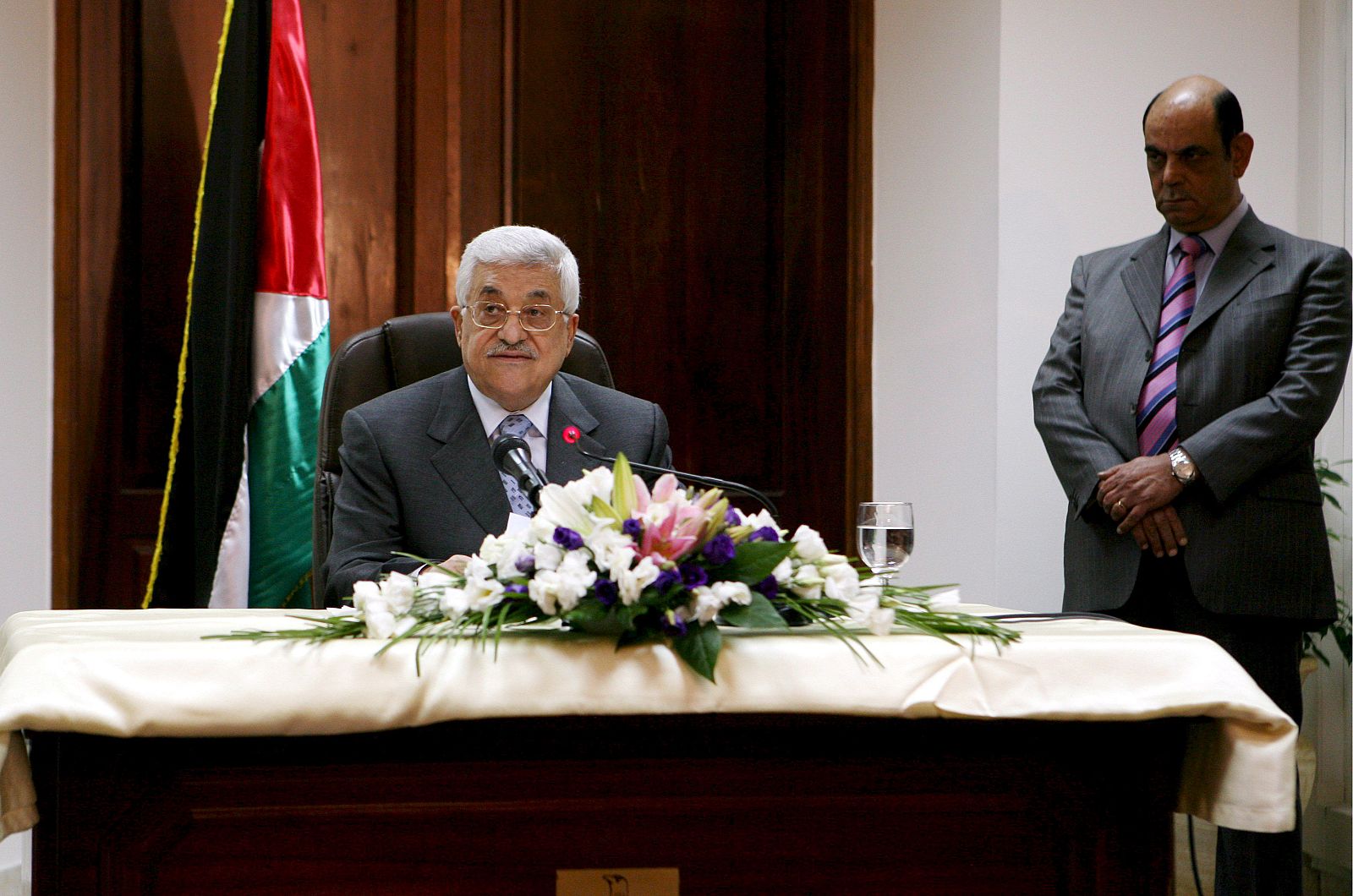 Abás retomará el diálogo con Hamás