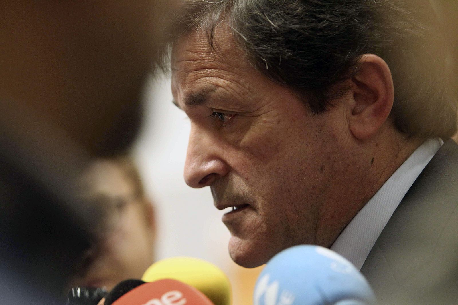 Fernández descarta someterse a una cuestión de confianza en Asturias