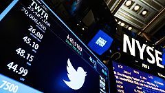 Las acciones de Twitter suben un 72,69% en su estreno bursátil y cierran en 44,90 dólares