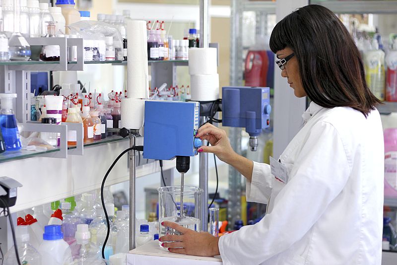 El gasto en I+D sigue descendiendo en España, con un 5,6% menos en 2012 respecto a 2011