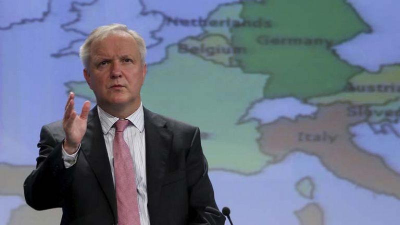Bruselas pide más recortes a España porque el presupuesto no garantiza cumplir el déficit en 2014