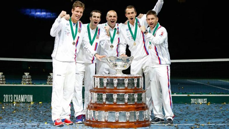 Stepanek repite como héroe en la Davis de la campeona República Checa