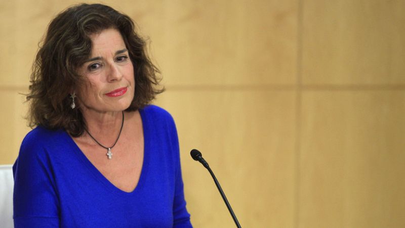 Botella reclama una nueva ley de huelga y celebra que el conflicto haya acabado sin despidos