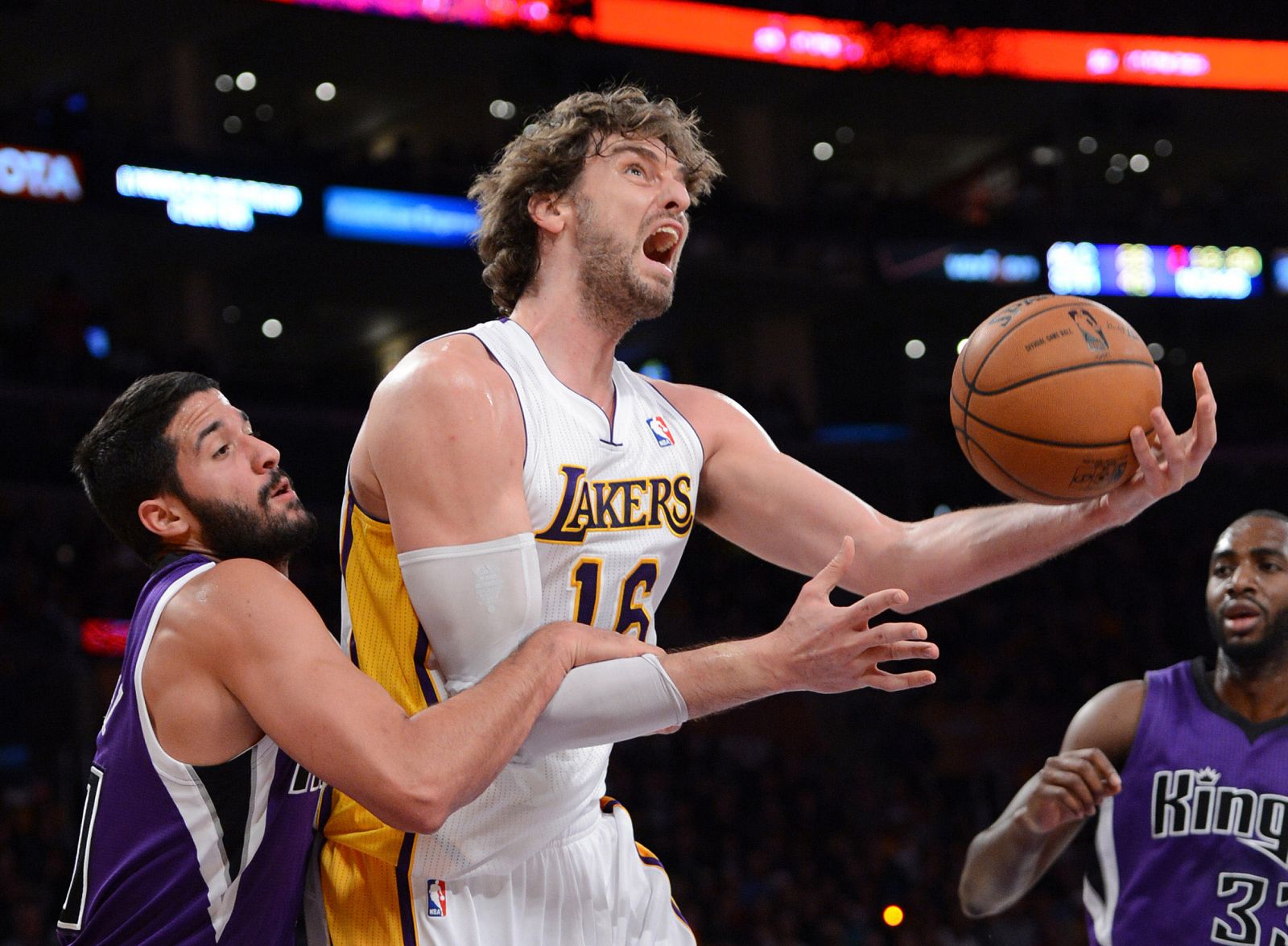 NBA: Sacramento Kings at Los Angeles Lakers