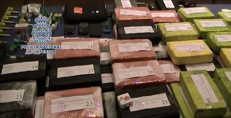 Diez detenidos e incautados 58,6 kilos de cocaína en el puerto de Valencia