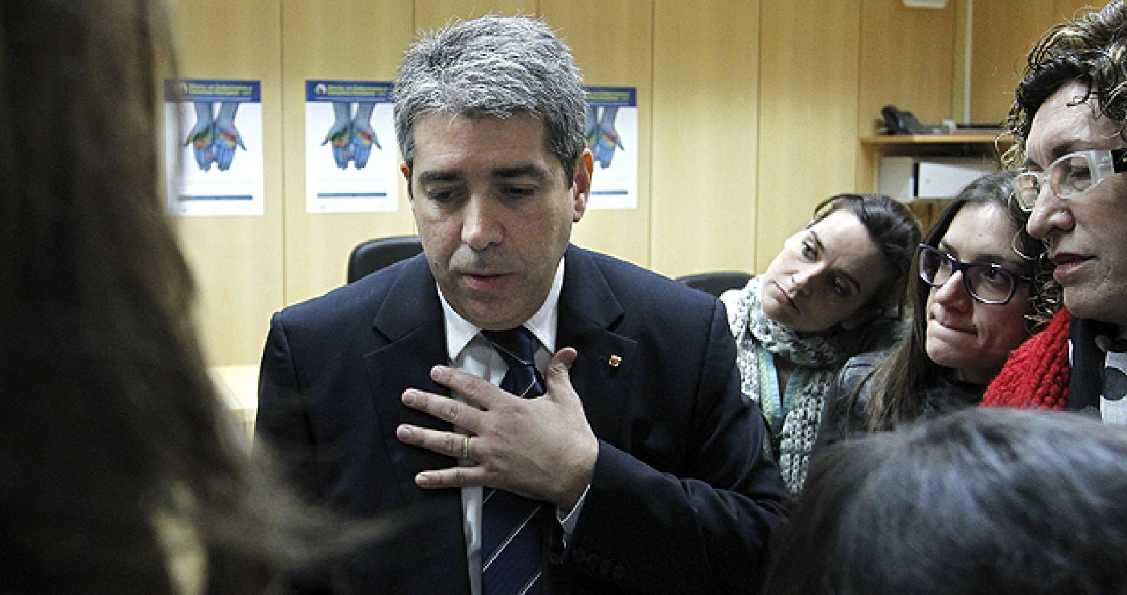 El conseller catalán de Presidencia, Francesc Homs, en declaraciones a los medios de comunicación