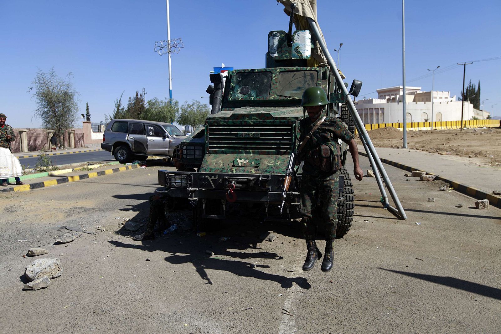Un soldado en Saná, capital de Yemen