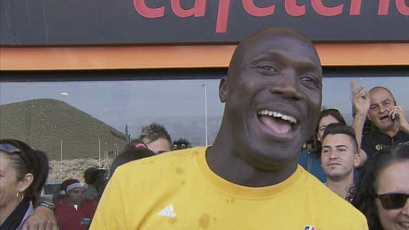 Uno de los premiados en Tenerife llegó en cayuco y perdió a un amigo en el mar