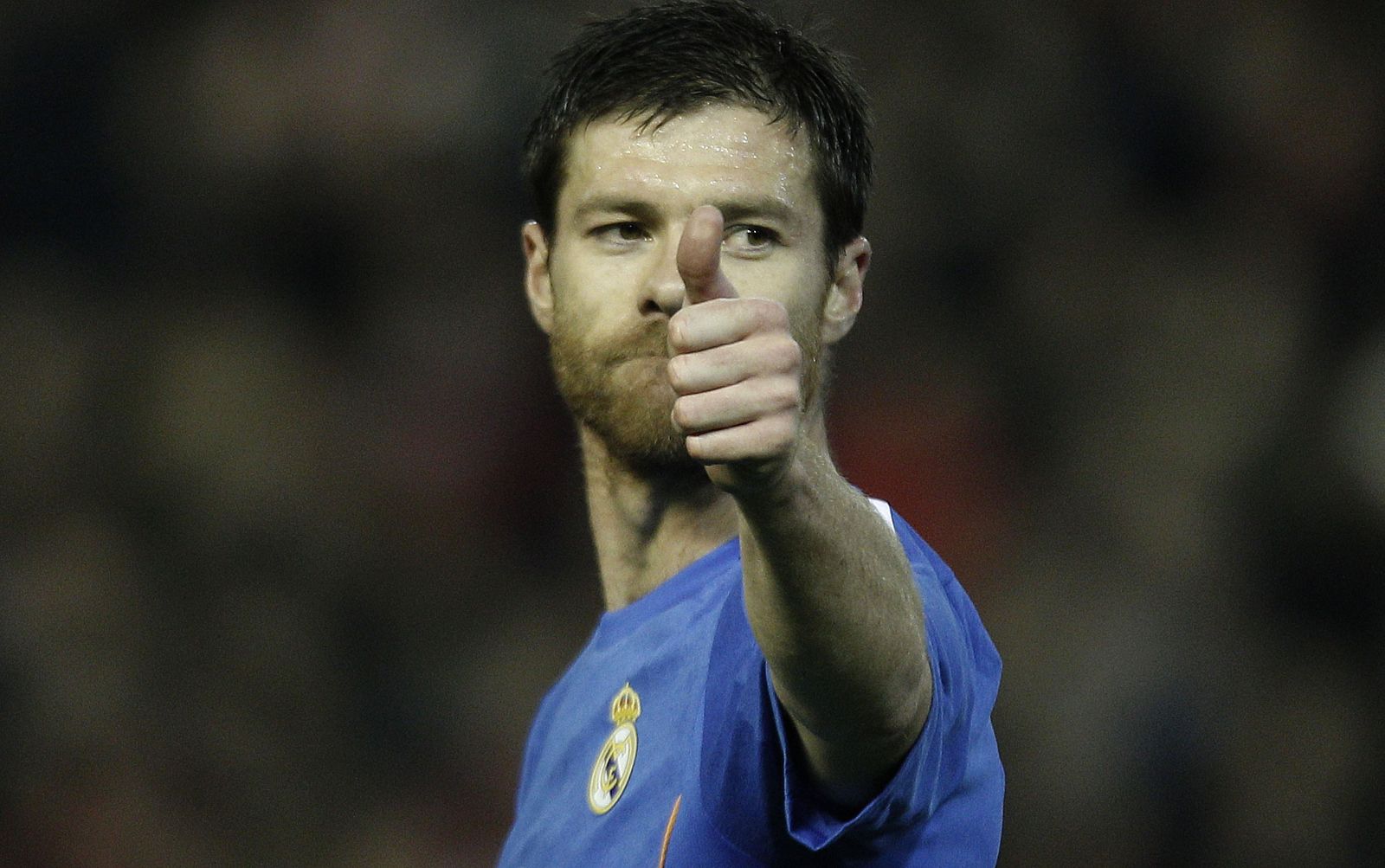 Imagen de Xabi Alonso durante el partido de Mestalla.