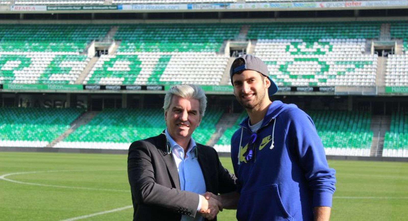 Leo Baptistao, en el Betis hasta final de temporada