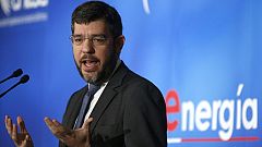 Nadal afirma que la factura de la luz cayó un 3,1% para una familia con dos hijos en 2013