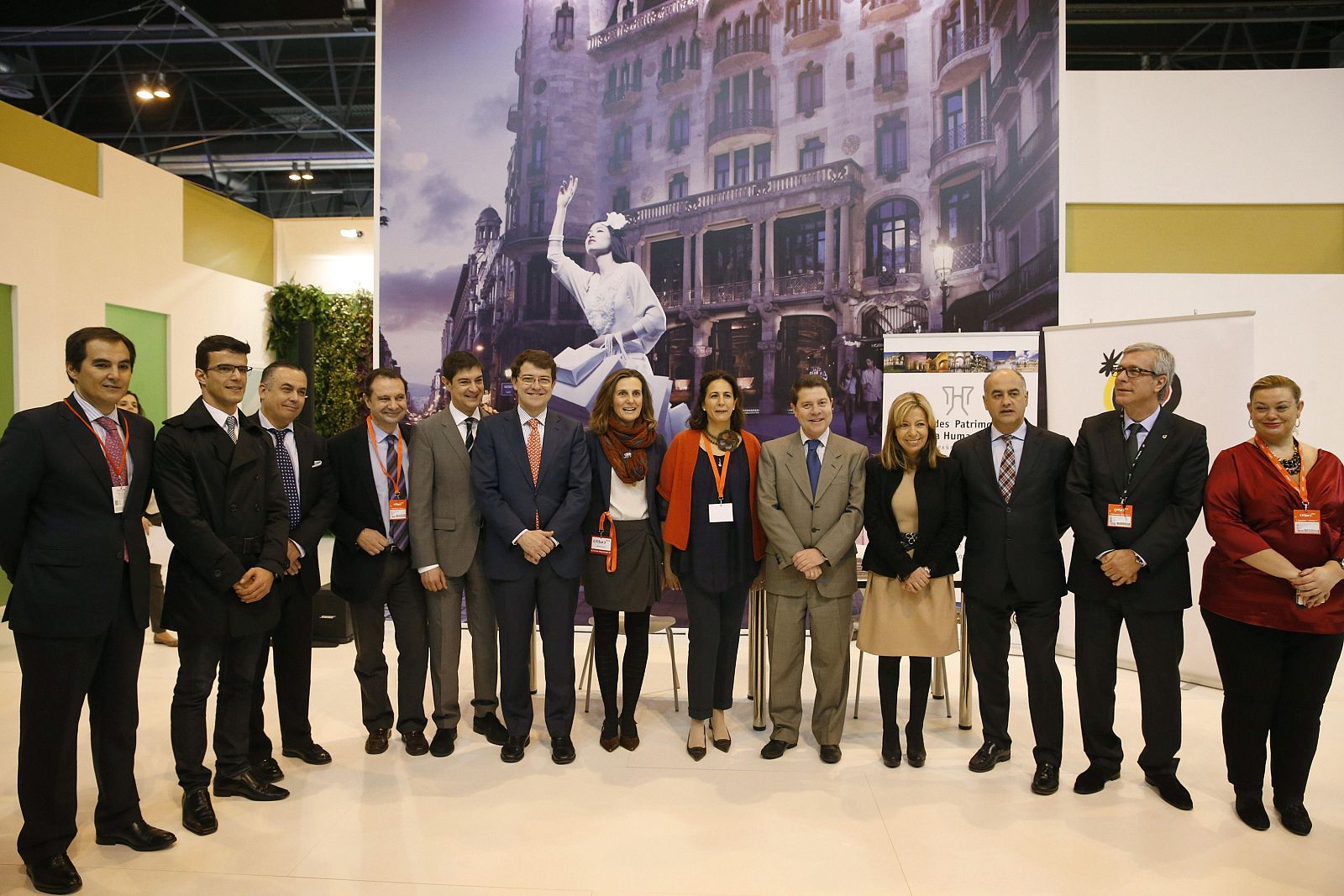 Alcaldes de la ciudades Patrimonio de la Humanidad tras la firma de un convenio en Fitur.