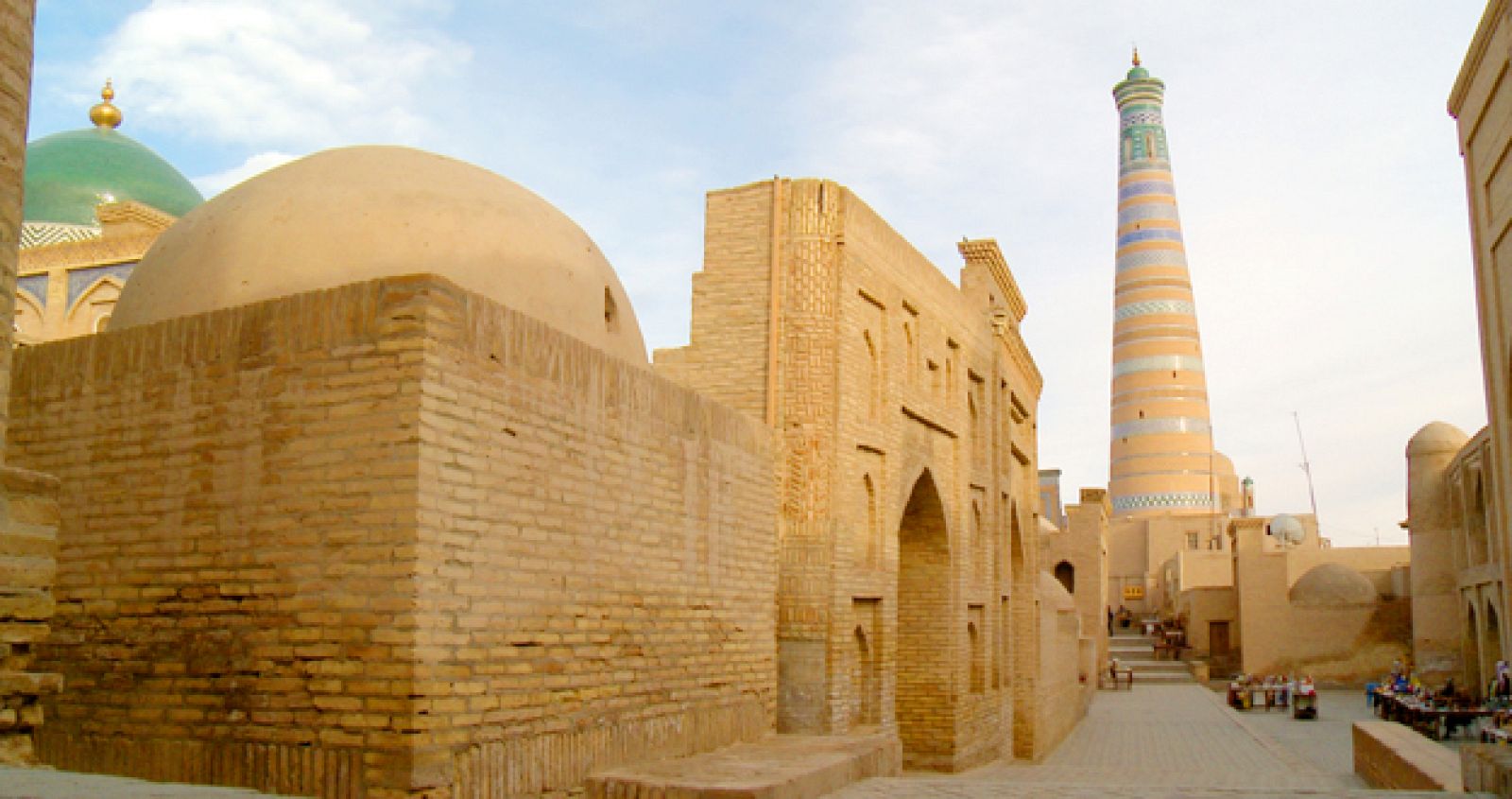 Uzbekistán, una aventura por la Ruta de la Seda