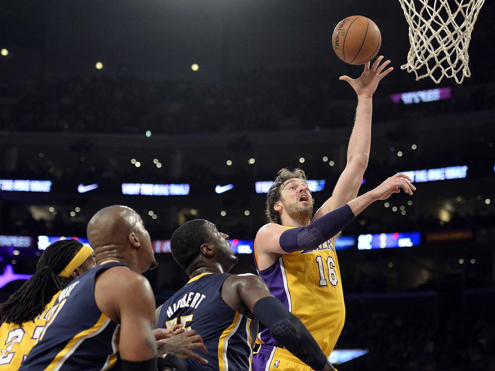 NBA: Indiana Pacers at Los Angeles Lakers