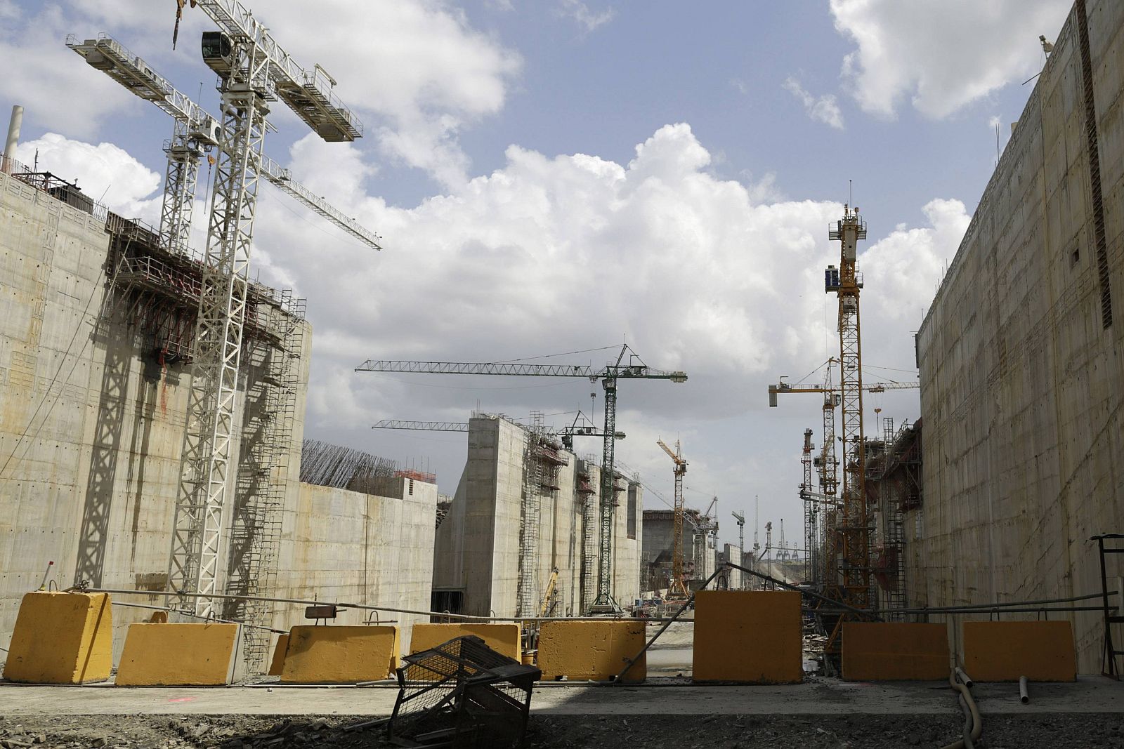 Idle cranes are seen during an organize tour by the Panama Canal authorities to the construction site of the Panama Canal Expansion project on the Pacific side in Panama City