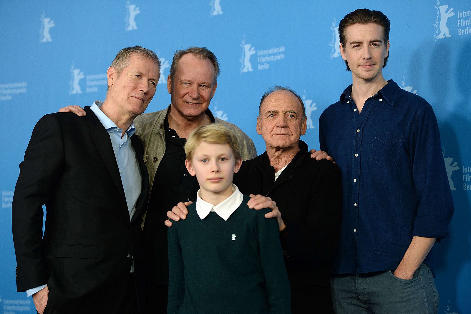 El director y los intérpretes de Kraftidioten, durante su presentación en Berlín