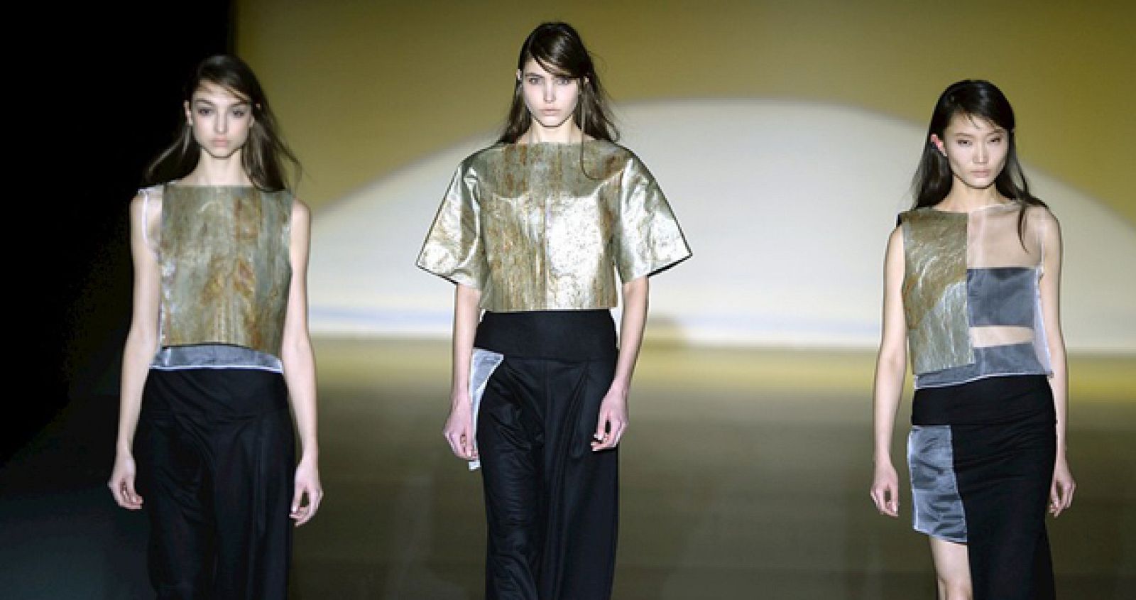 Desfile de Miguel Alex