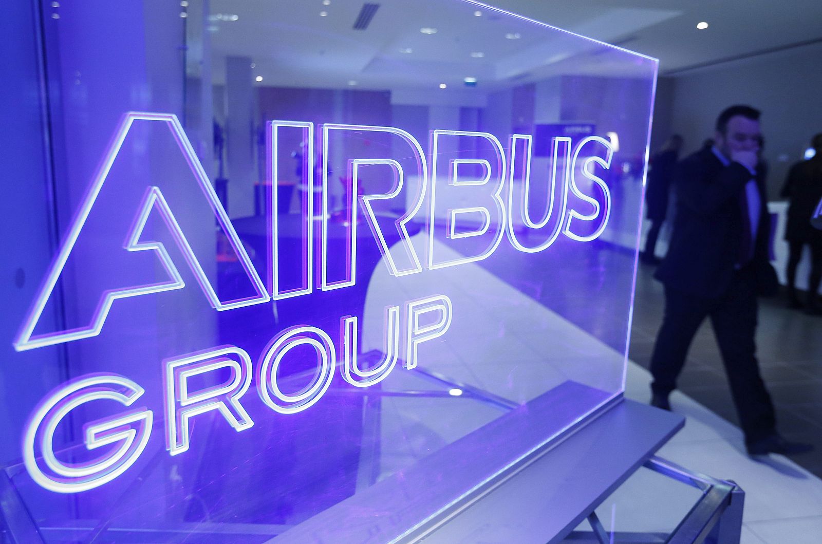 AIRBUS GROUP GANÓ 1.465 MILLONES DE EUROS EN 2013, UN 22 % MÁS