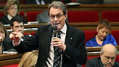 Mas insta a Rajoy a escuchar y acordará con los partidos de la consulta si convoca elecciones