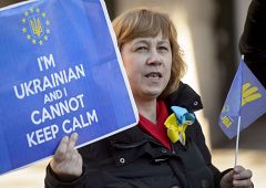 Los líderes de la UE se reúnen para abordar la crisis en Ucrania