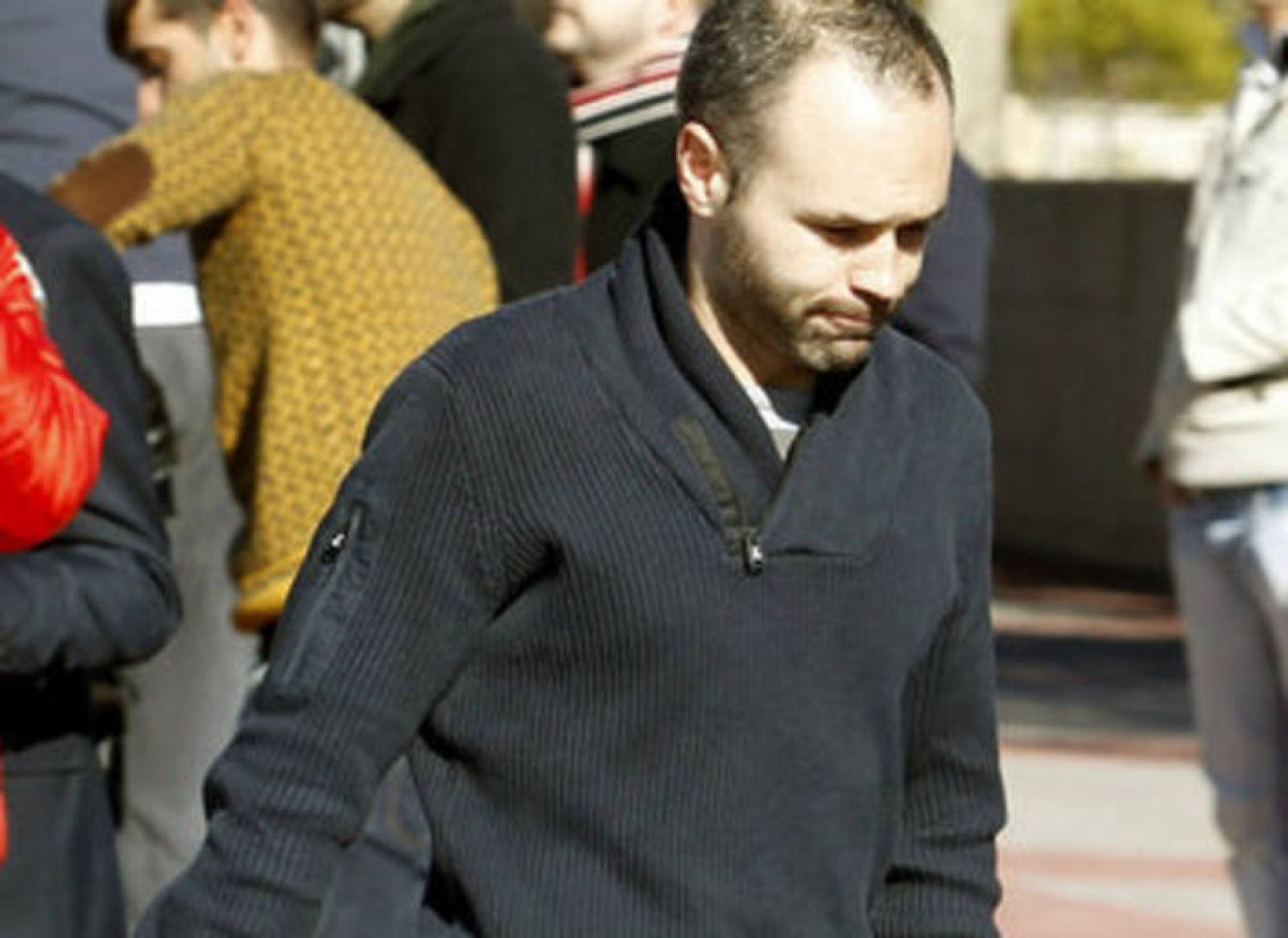 andres-iniesta-en-una-imagen-d 54402165267 51356729138 352 256