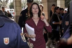 La juez destaca "la participación lucrativa" de los sindicatos en el "negocio" de las prejubilaciones