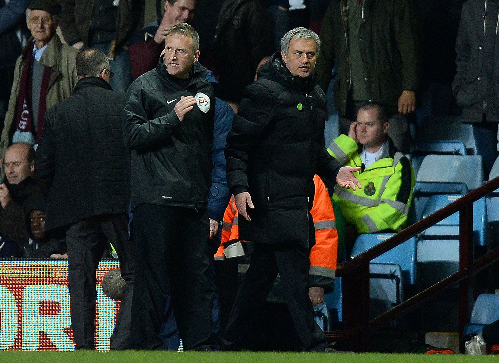 ASTON VILLA - CHELSEA