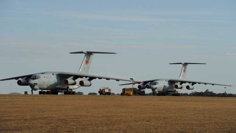 China detecta nuevos restos que podrían pertenecer al avión desaparecido