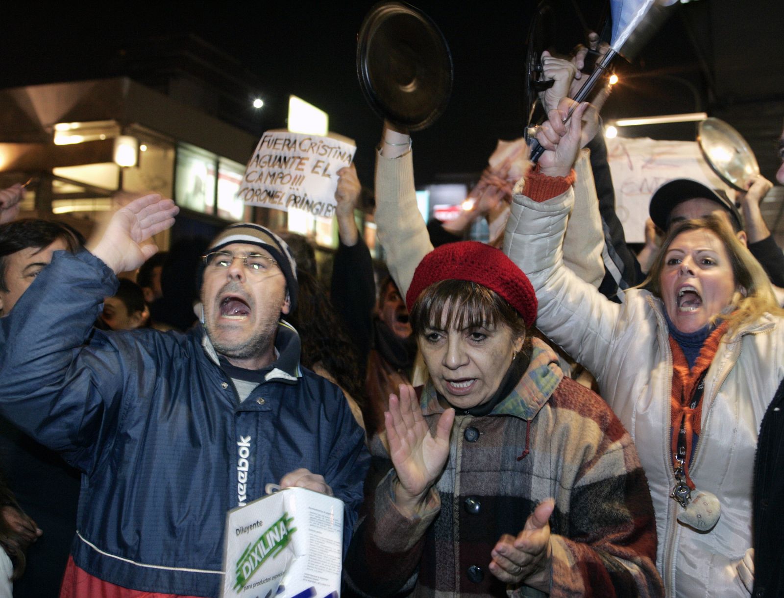 Cacerolada en Buenos Aires contra el Gobierno